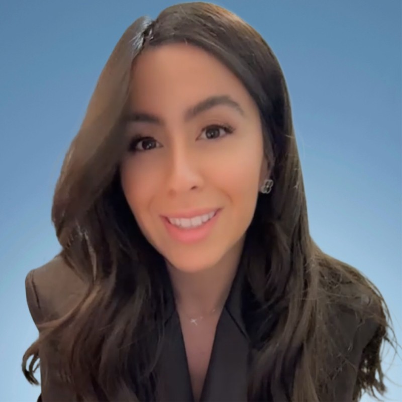 Responsable Développement Commercial – Recrutée avec succès Portrait d’une candidate recrutée au poste de Responsable Développement Commercial par Facility Job